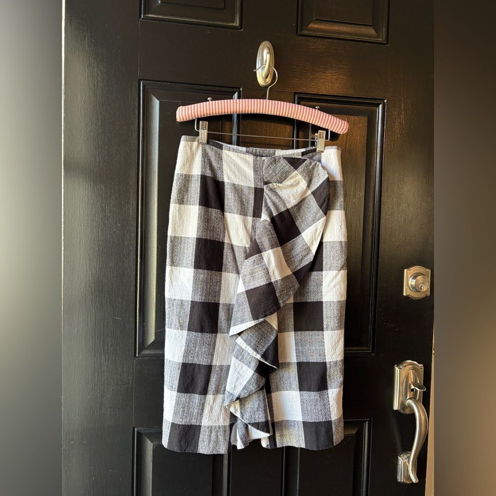 Lord+ Taylor Black & White Cotton Tartan Ruffle Pencil Skirt Size 6